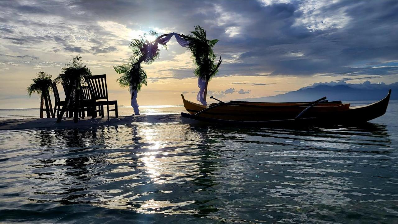 Apo Diver Beach Resort San Juan (Siquijor) Exterior foto